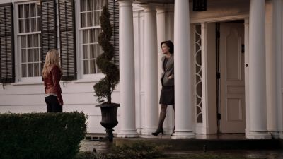 Once_Upon_A_Time_-_S01E01_28803929.jpg