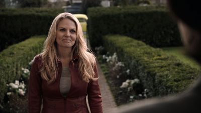 Once_Upon_A_Time_-_S01E01_28805029.jpg
