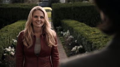 Once_Upon_A_Time_-_S01E01_28805629.jpg