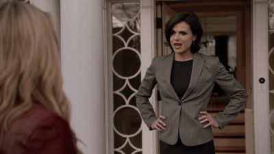 Once_Upon_A_Time_-_S01E01_28815129.jpg