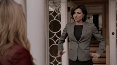 Once_Upon_A_Time_-_S01E01_28815429.jpg