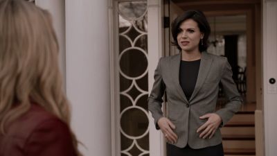 Once_Upon_A_Time_-_S01E01_28815829.jpg