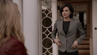 Once_Upon_A_Time_-_S01E01_28815929.jpg
