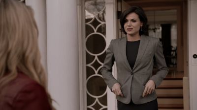 Once_Upon_A_Time_-_S01E01_28816229.jpg