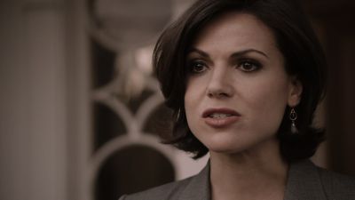 Once_Upon_A_Time_-_S01E01_28817229.jpg