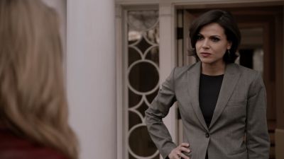 Once_Upon_A_Time_-_S01E01_28820529.jpg