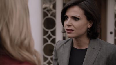 Once_Upon_A_Time_-_S01E01_28822729.jpg