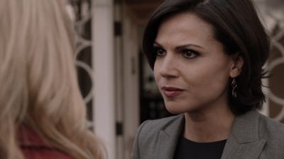Once_Upon_A_Time_-_S01E01_28824729.jpg