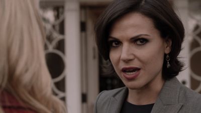 Once_Upon_A_Time_-_S01E01_28825529.jpg