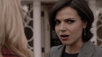 Once_Upon_A_Time_-_S01E01_28825729.jpg