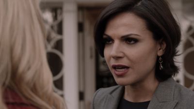Once_Upon_A_Time_-_S01E01_28825829.jpg