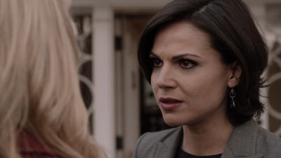 Once_Upon_A_Time_-_S01E01_28827129.jpg