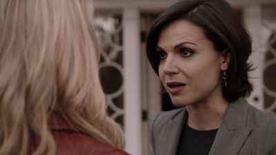 Once_Upon_A_Time_-_S01E01_28829529.jpg