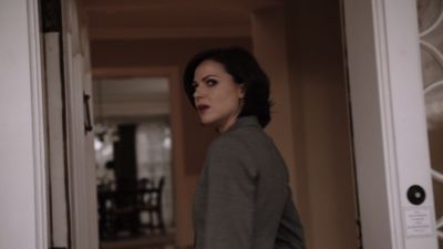 Once_Upon_A_Time_-_S01E01_28832629.jpg