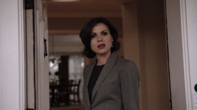 Once_Upon_A_Time_-_S01E01_28832929.jpg
