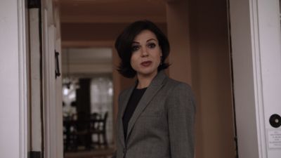 Once_Upon_A_Time_-_S01E01_28833129.jpg