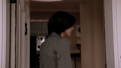 Once_Upon_A_Time_-_S01E01_28836929.jpg