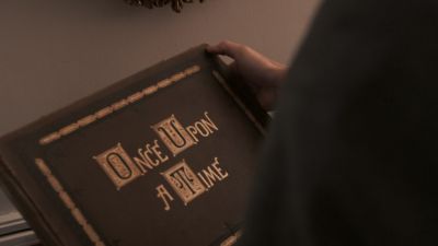 Once_Upon_A_Time_-_S01E01_28847029.jpg