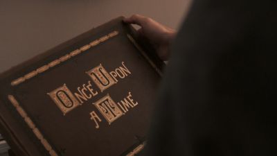 Once_Upon_A_Time_-_S01E01_28847129.jpg