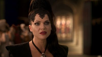 Once_Upon_A_Time_-_S01E01_2885529.jpg