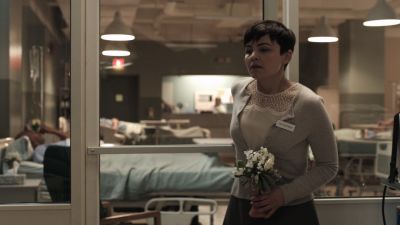 Once_Upon_A_Time_-_S01E01_28855729.jpg
