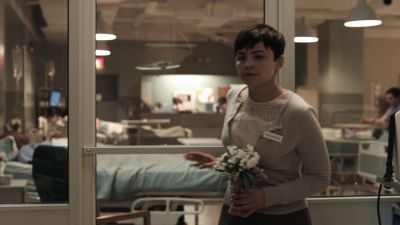 Once_Upon_A_Time_-_S01E01_28856229.jpg