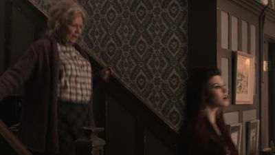 Once_Upon_A_Time_-_S01E01_28869429.jpg