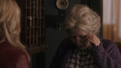 Once_Upon_A_Time_-_S01E01_28877829.jpg