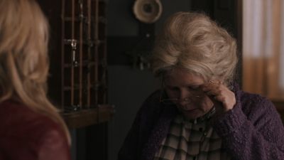 Once_Upon_A_Time_-_S01E01_28877929.jpg