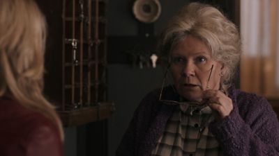 Once_Upon_A_Time_-_S01E01_28878029.jpg