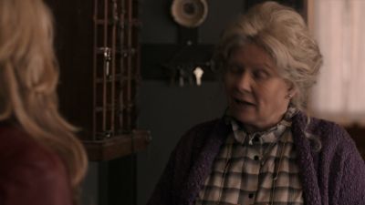 Once_Upon_A_Time_-_S01E01_28893129.jpg
