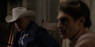 Walker_-_S01E01_mp4_20250929_073715_846.jpg