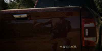 Walker_-_S01E01_mp4_20250929_074123_748.jpg