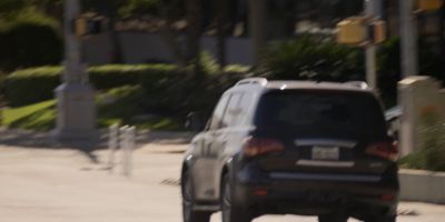 Walker_-_S01E01_mp4_20250929_074143_643.jpg