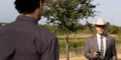 Walker_-_S01E01_mp4_20250929_074435_042.jpg