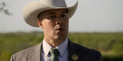 Walker_-_S01E01_mp4_20250929_074525_637.jpg
