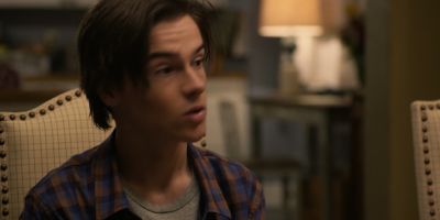 Walker_-_S01E01_mp4_20250929_074847_651.jpg