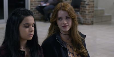 Walker_-_S01E01_mp4_20250929_074951_970.jpg