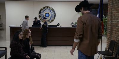 Walker_-_S01E01_mp4_20250929_074953_809.jpg