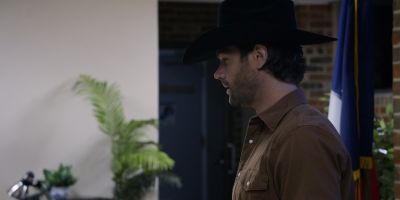 Walker_-_S01E01_mp4_20250929_074957_728.jpg