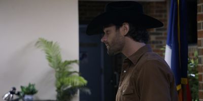 Walker_-_S01E01_mp4_20250929_074958_774.jpg