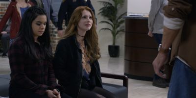Walker_-_S01E01_mp4_20250929_075002_356.jpg