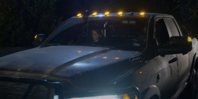 Walker_-_S01E01_mp4_20250929_075104_093.jpg