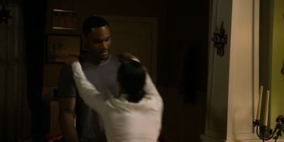 Walker_-_S01E01_mp4_20250929_075214_213.jpg