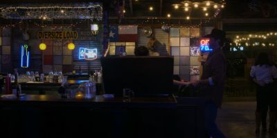 Walker_-_S01E01_mp4_20250929_075453_094.jpg