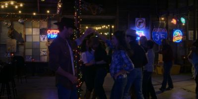 Walker_-_S01E01_mp4_20250929_075455_019.jpg