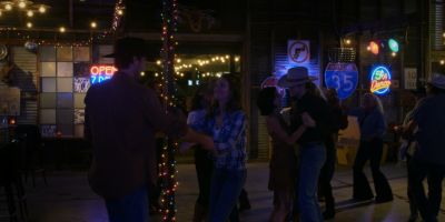 Walker_-_S01E01_mp4_20250929_075455_272.jpg