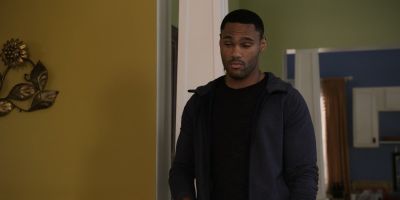 Walker_-_S01E01_mp4_20250929_075821_461.jpg