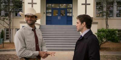 Walker_-_S01E01_mp4_20250929_080004_384.jpg