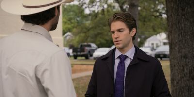 Walker_-_S01E01_mp4_20250929_080007_516.jpg
